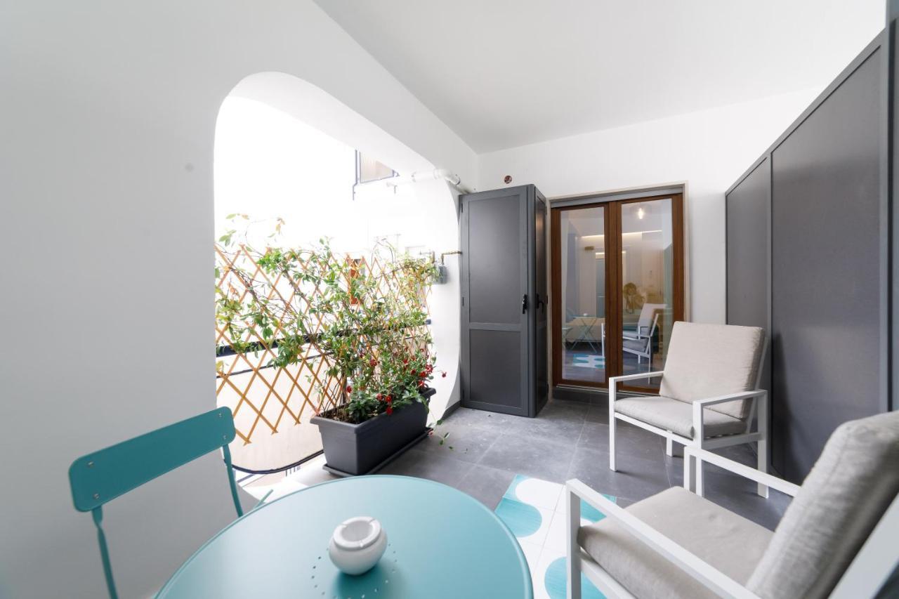 Akyra Suites Sorrento Exteriör bild